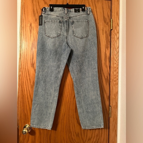 BlankNYC The Madison Crop - NWT - Size 29 - Picture 3 of 11